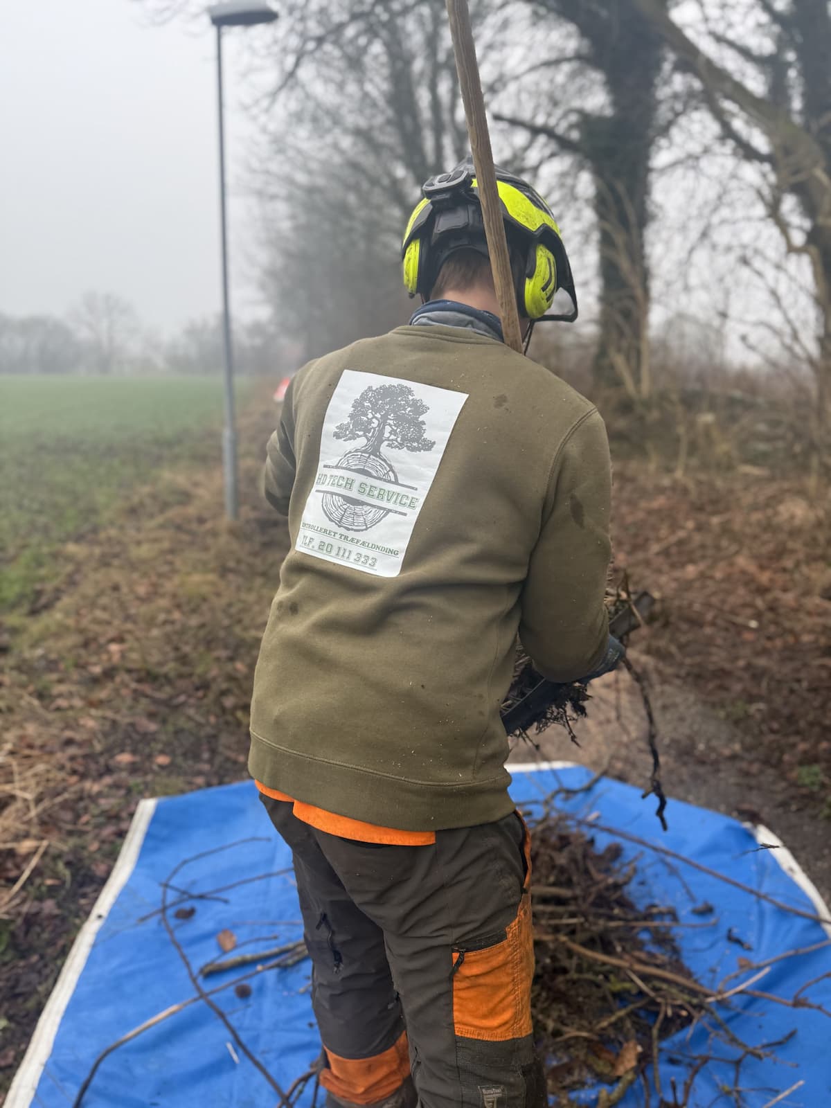 Arbejdsmand med logo